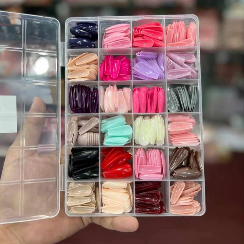 Multicolors Nails Box